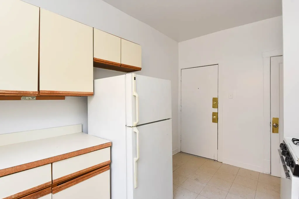1532 N Kedzie Ave, , 60651, USA 60651-unit#2D-Chicago-IL
