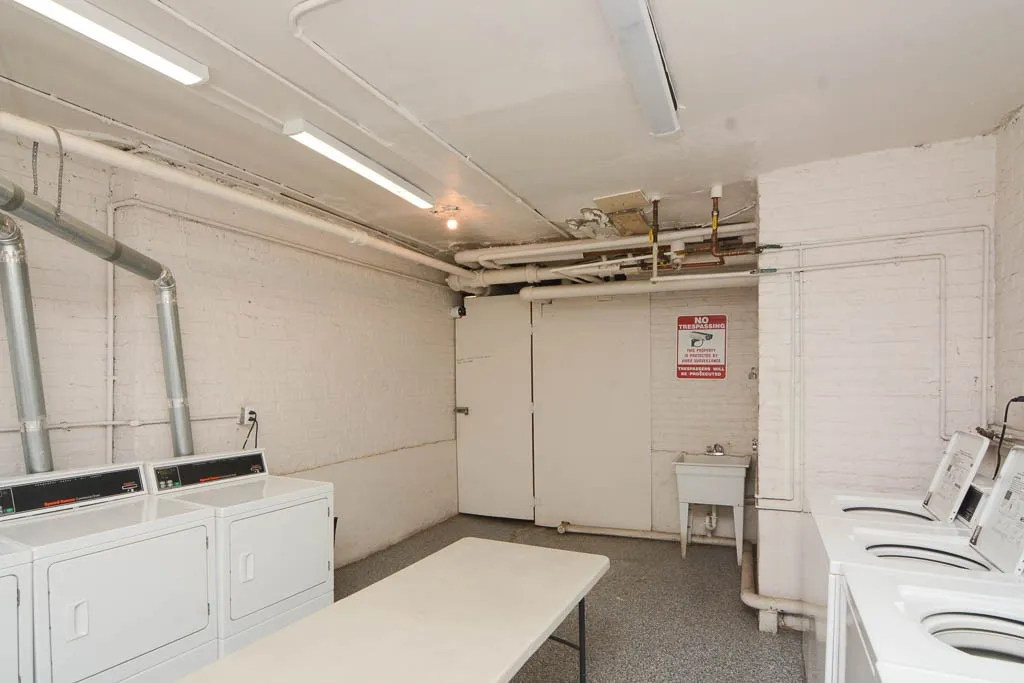 1532 N Kedzie Ave, , 60651, USA 60651-unit#2D-Chicago-IL
