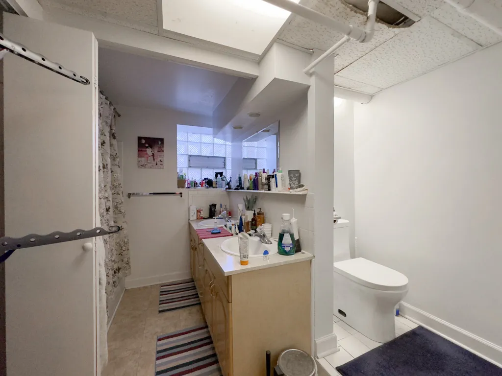 3701 N Racine Ave, , 60613, USA 60613-unit#GE-Chicago-IL