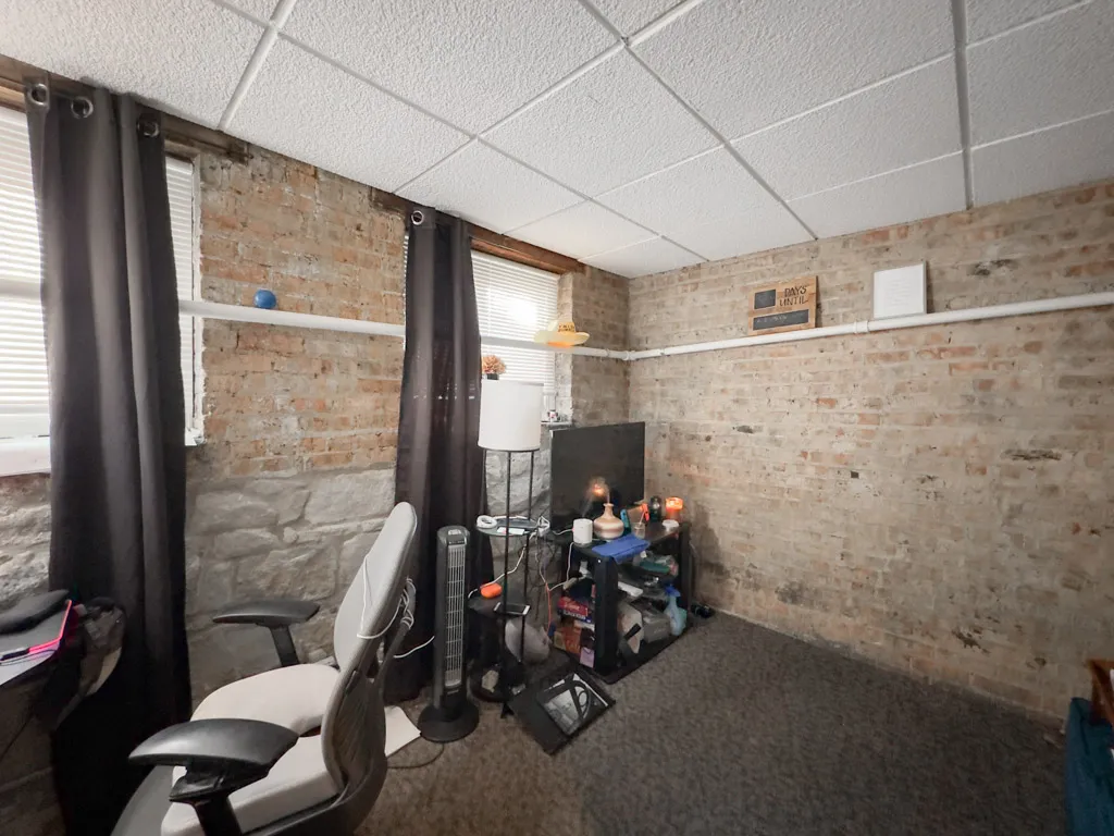 3701 N Racine Ave, , 60613, USA 60613-unit#GE-Chicago-IL
