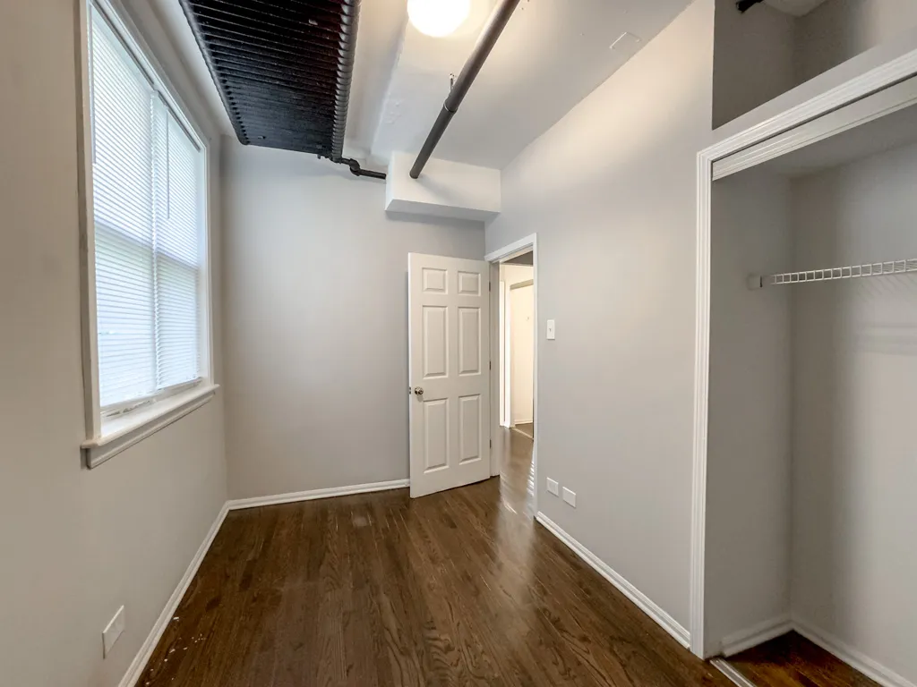 910 W Dakin St, ,  60613, USA 60613-unit#G-Chicago-IL