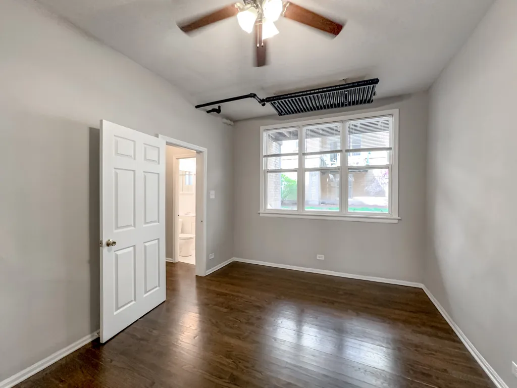 910 W Dakin St, ,  60613, USA 60613-unit#G-Chicago-IL