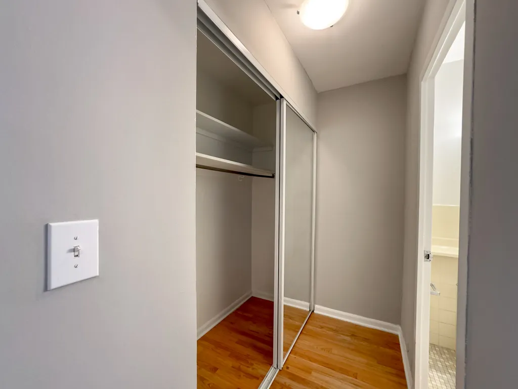 5650 N Sheridan Rd, , 60660, USA 60660-unit#18F-Chicago-IL