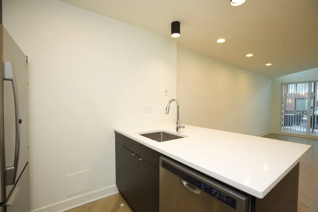 944 W Grace St, ,  60613, USA 60613-unit#i101-Chicago-IL