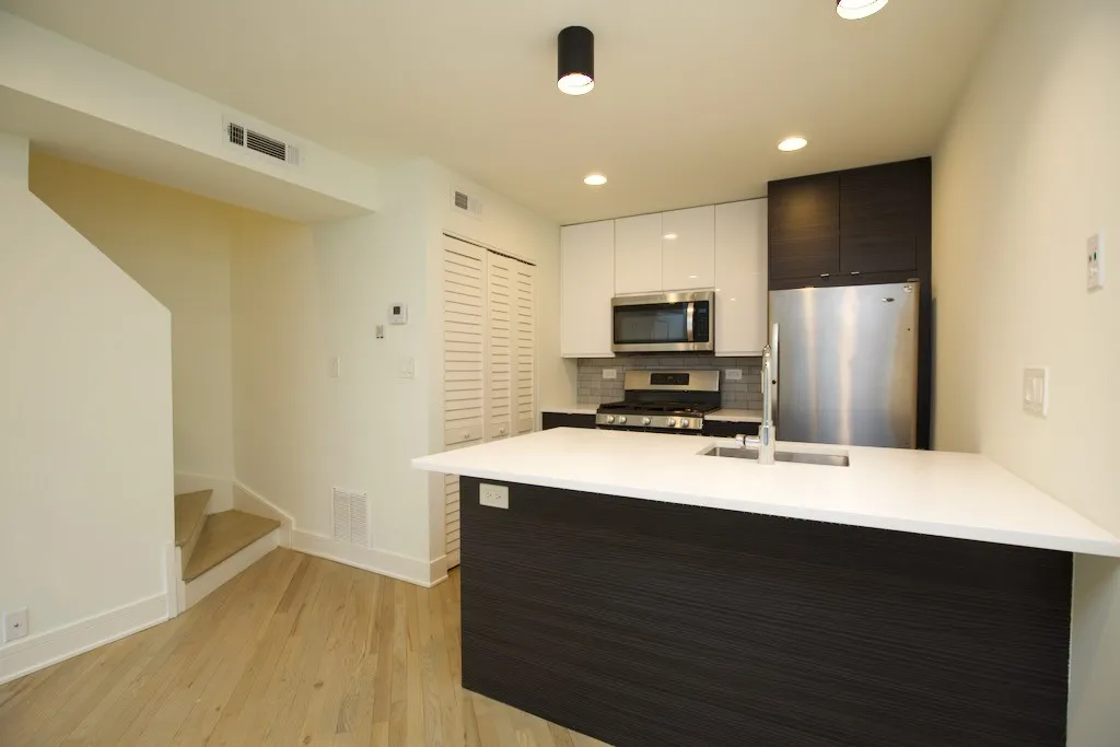 944 W Grace St, ,  60613, USA 60613-unit#i101-Chicago-IL