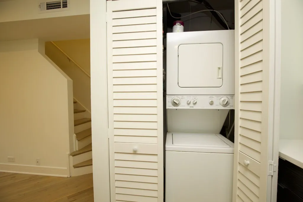 944 W Grace St, ,  60613, USA 60613-unit#i101-Chicago-IL