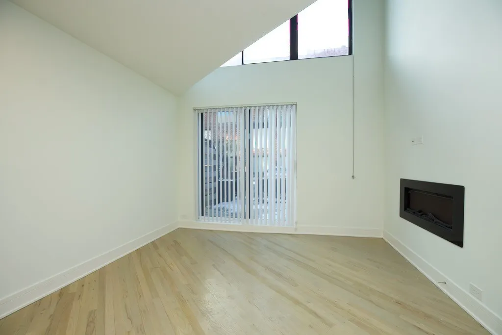 944 W Grace St, ,  60613, USA 60613-unit#i101-Chicago-IL
