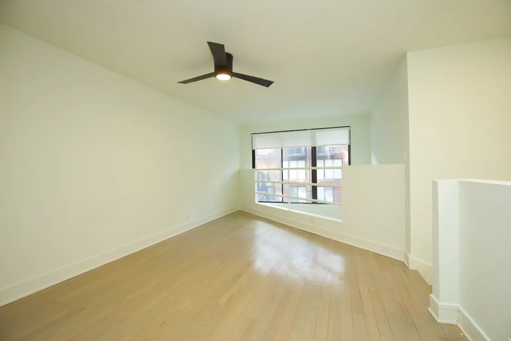 944 W Grace St, ,  60613, USA 60613-unit#i101-Chicago-IL