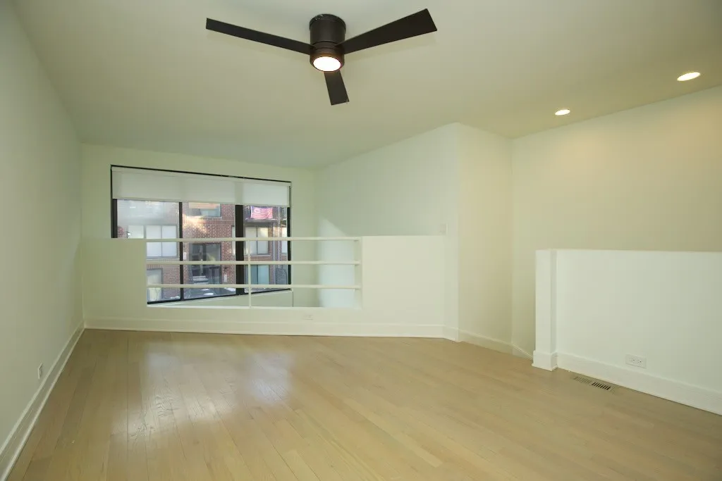 944 W Grace St, ,  60613, USA 60613-unit#i101-Chicago-IL