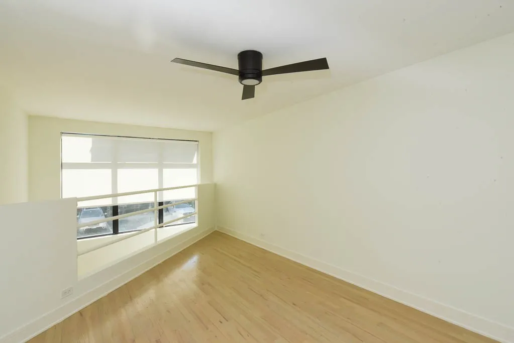 954 W Grace St, ,  60613, USA 60613-unit#C101-Chicago-IL