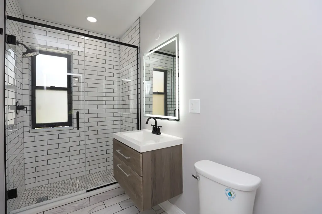 1352 W Carmen Ave, ,  60640, USA 60640-unit#1N-Chicago-IL