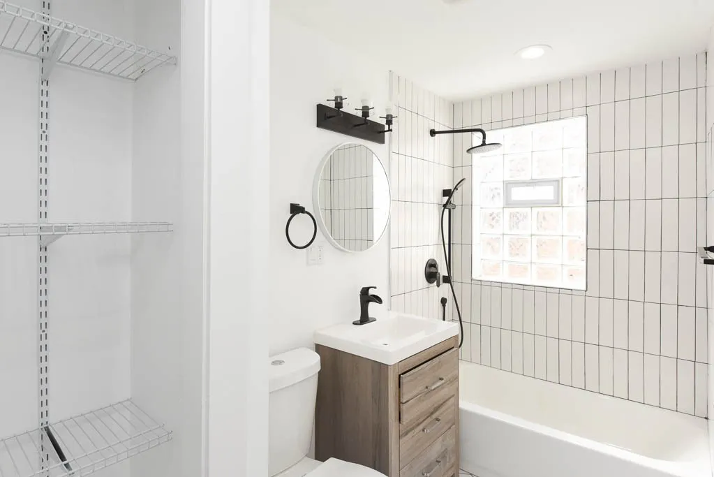 3759 N Kimball Ave, ,  60618, USA 60618-unit#2-Chicago-IL