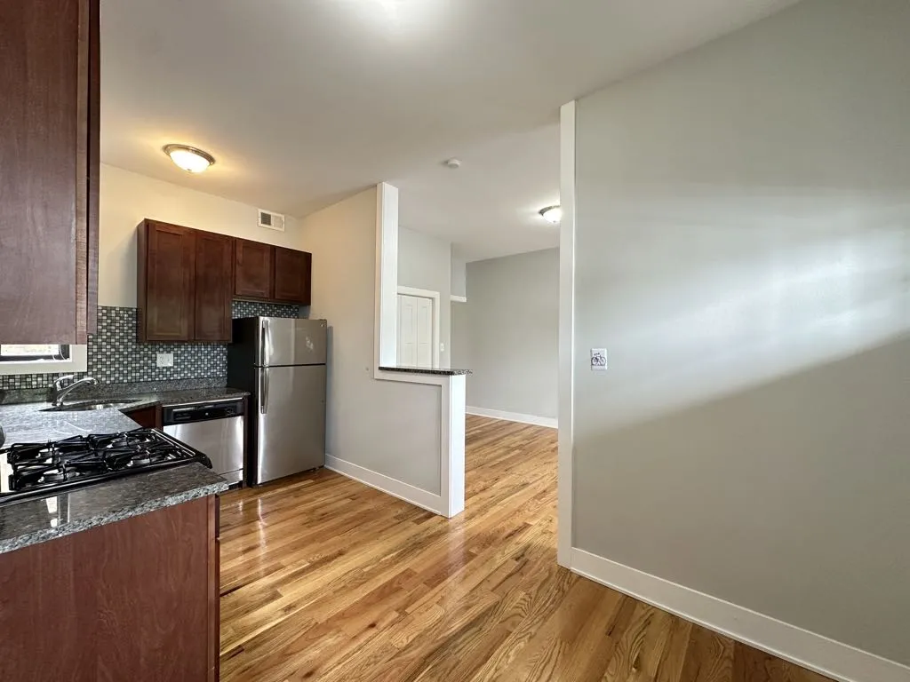 347 Park Ave, , 60022, USA 60022-unit#2-Glencoe-IL