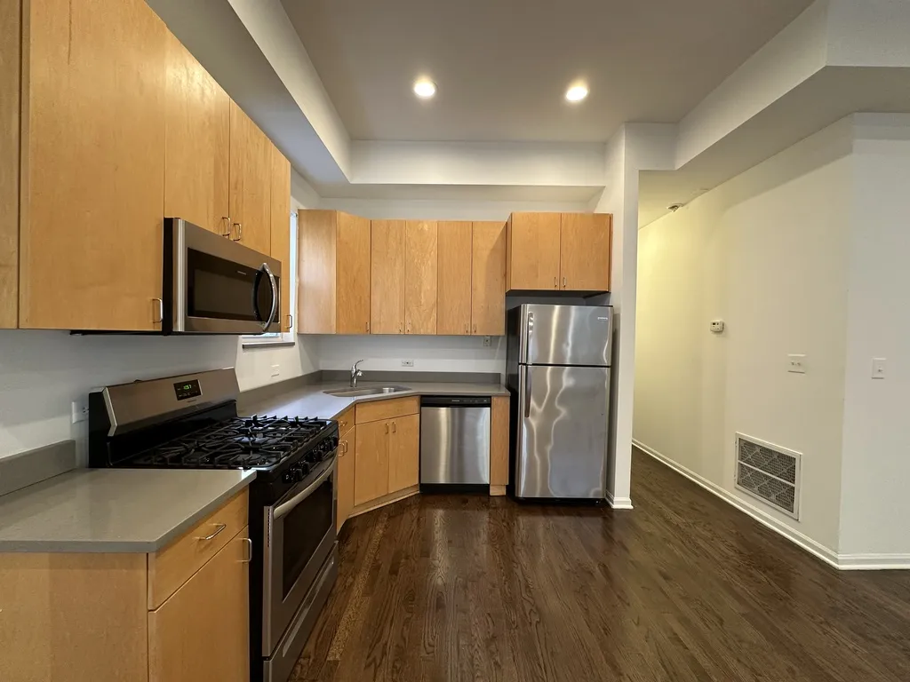 2112 N Campbell Ave, ,  60647, USA 60647-unit#1-Chicago-IL