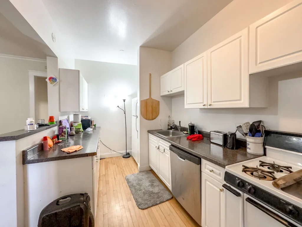 945 Judson Ave, Evanston,  60202, USA 60202-unit#2-Chicago-IL