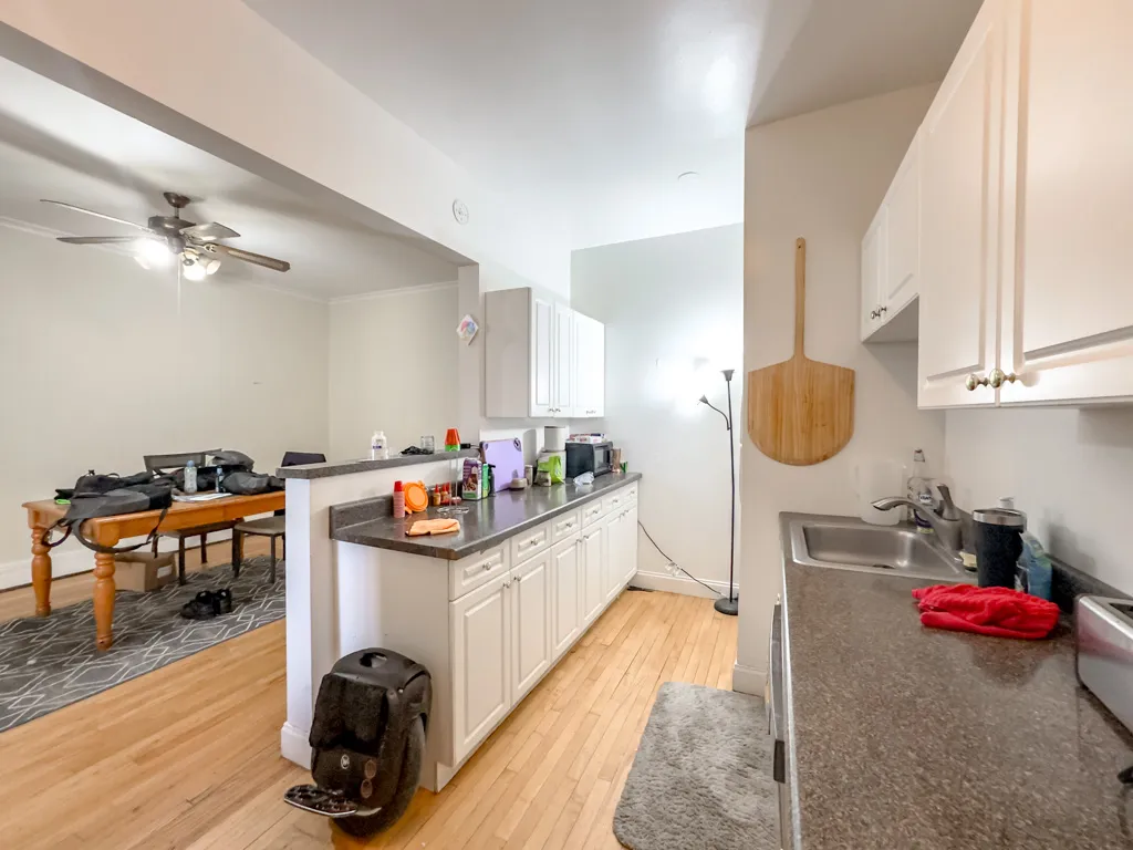 945 Judson Ave, Evanston,  60202, USA 60202-unit#2-Chicago-IL