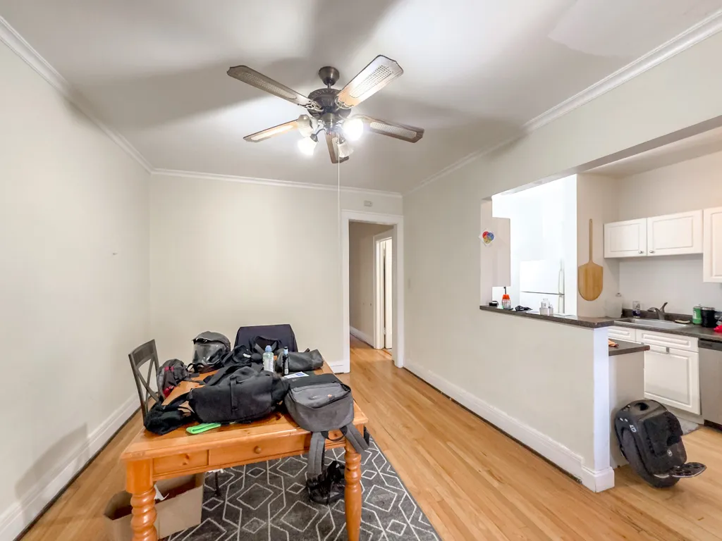 945 Judson Ave, Evanston,  60202, USA 60202-unit#2-Chicago-IL
