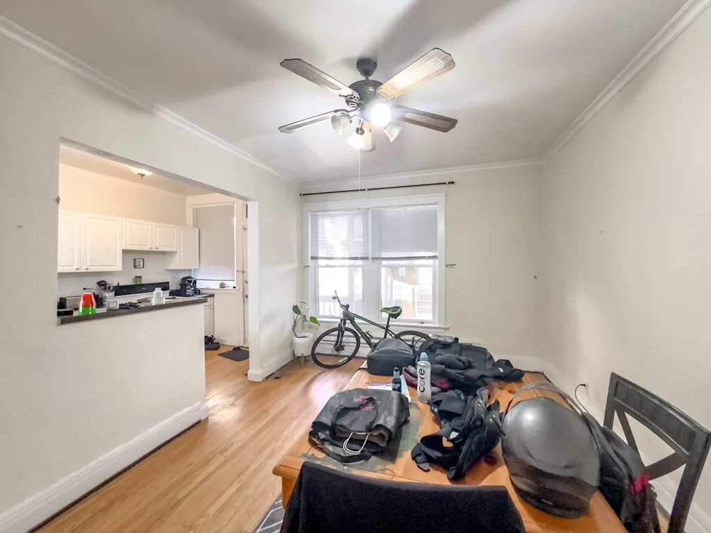 945 Judson Ave, Evanston,  60202, USA 60202-unit#2-Chicago-IL
