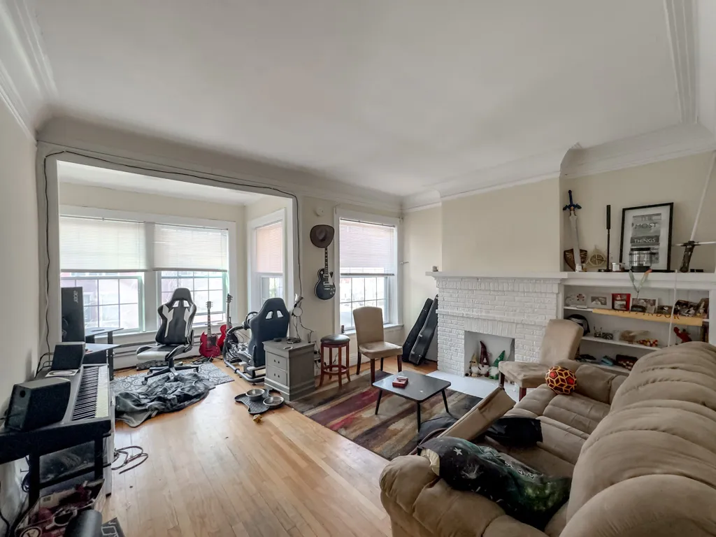 945 Judson Ave, Evanston,  60202, USA 60202-unit#2-Chicago-IL