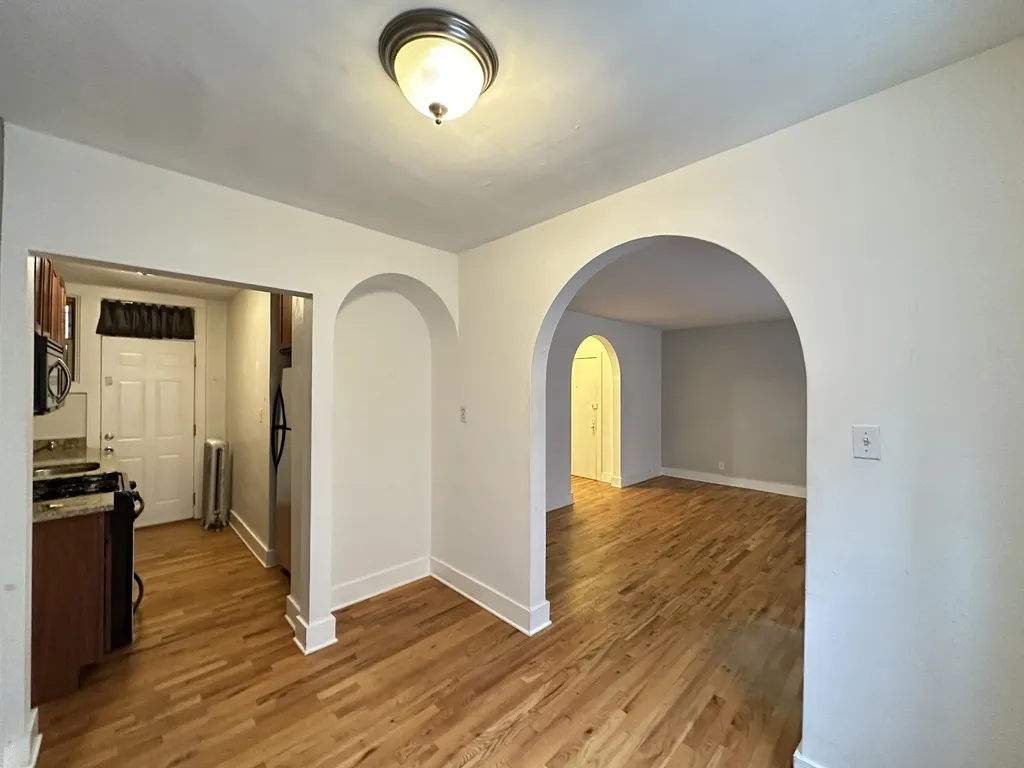 542 W Surf St, , 60657, USA 60657-unit#1N-Chicago-IL