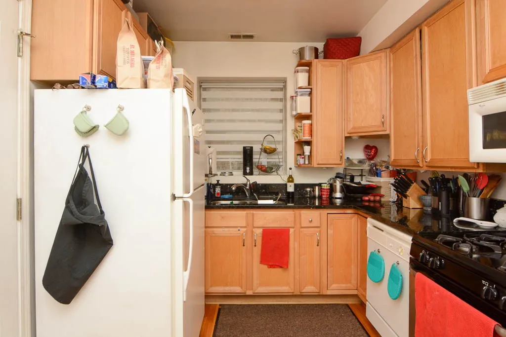 6305 N Claremont Ave, , 60659, USA 60659-unit#2-Chicago-IL