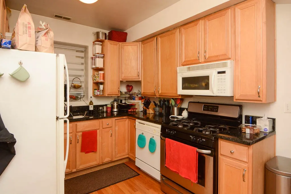 6305 N Claremont Ave, , 60659, USA 60659-unit#2-Chicago-IL