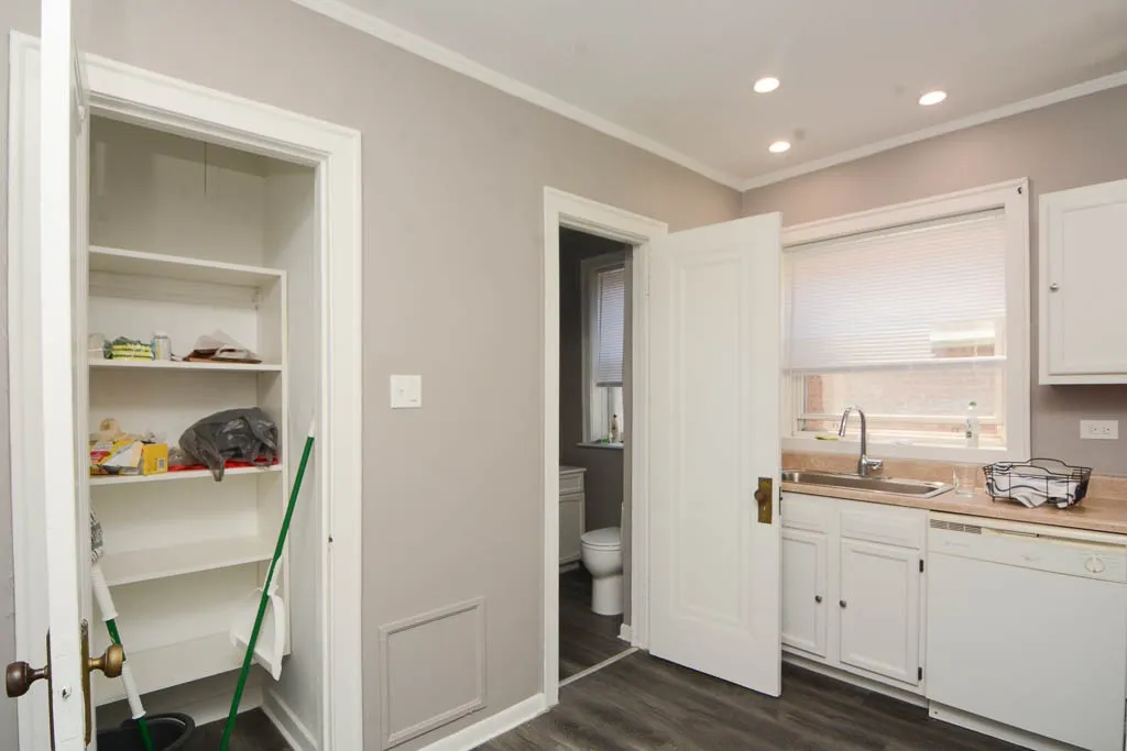 5516 N Kenmore Ave, , 60640, USA 60640-unit#401-Chicago-IL