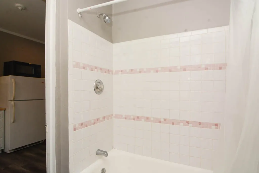 5516 N Kenmore Ave, , 60640, USA 60640-unit#401-Chicago-IL