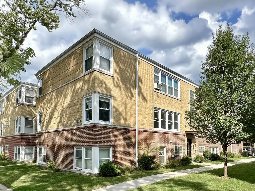 6719 N California Ave, , 60645, USA 60645-unit#1W-Chicago-IL