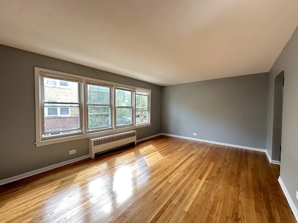 6719 N California Ave, ,  60645, USA 60645-unit#1W-Chicago-IL