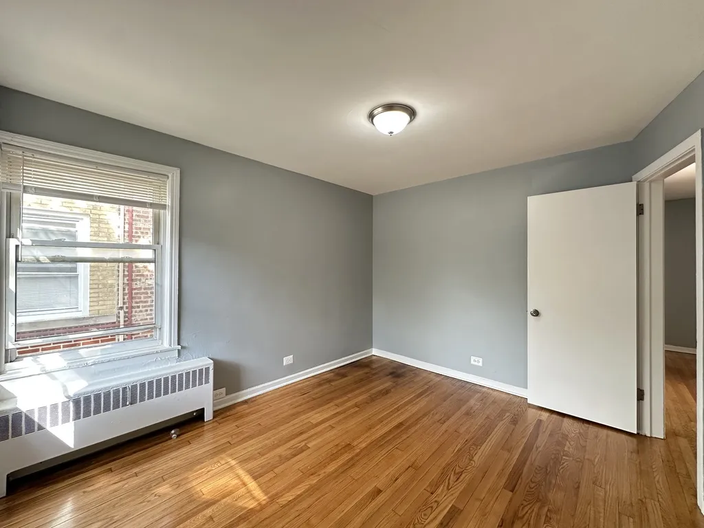 6719 N California Ave, ,  60645, USA 60645-unit#1W-Chicago-IL