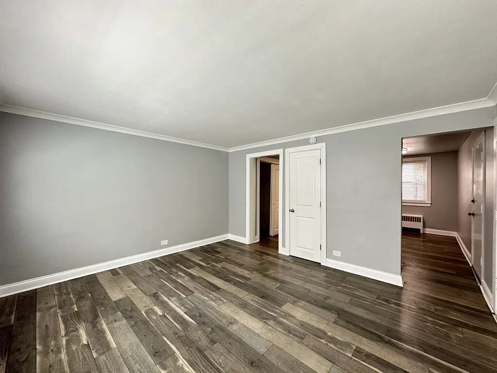 6711 N California Ave, , 60645, USA 60645-unit#GW-Chicago-IL