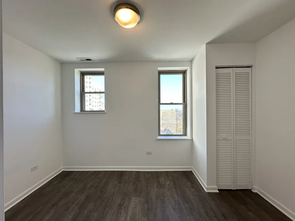 940 W Winona St, ,  60640, USA 60640-unit#810-Chicago-IL