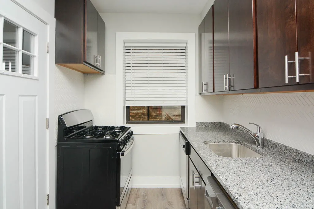 1128 Maple Ave, ,  60202, USA 60202-unit#2C-Evanston-IL