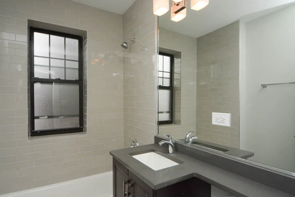 1128 Maple Ave, ,  60202, USA 60202-unit#2C-Evanston-IL