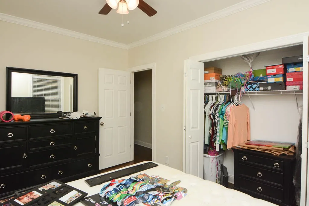 726 W Roscoe St, ,  60657, USA 60657-unit#2S-Chicago-IL