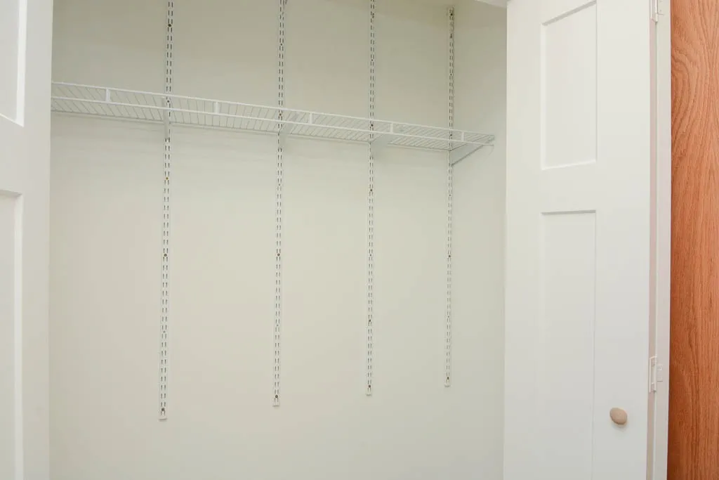 530 W Surf St, ,  60657, USA 60657-unit#420-Chicago-IL