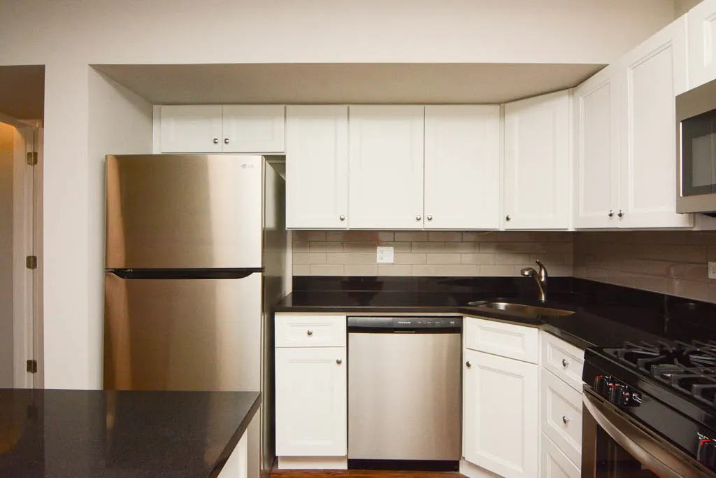5736 N Winthrop Ave, ,  60660, USA 60660-unit#012-Chicago-IL