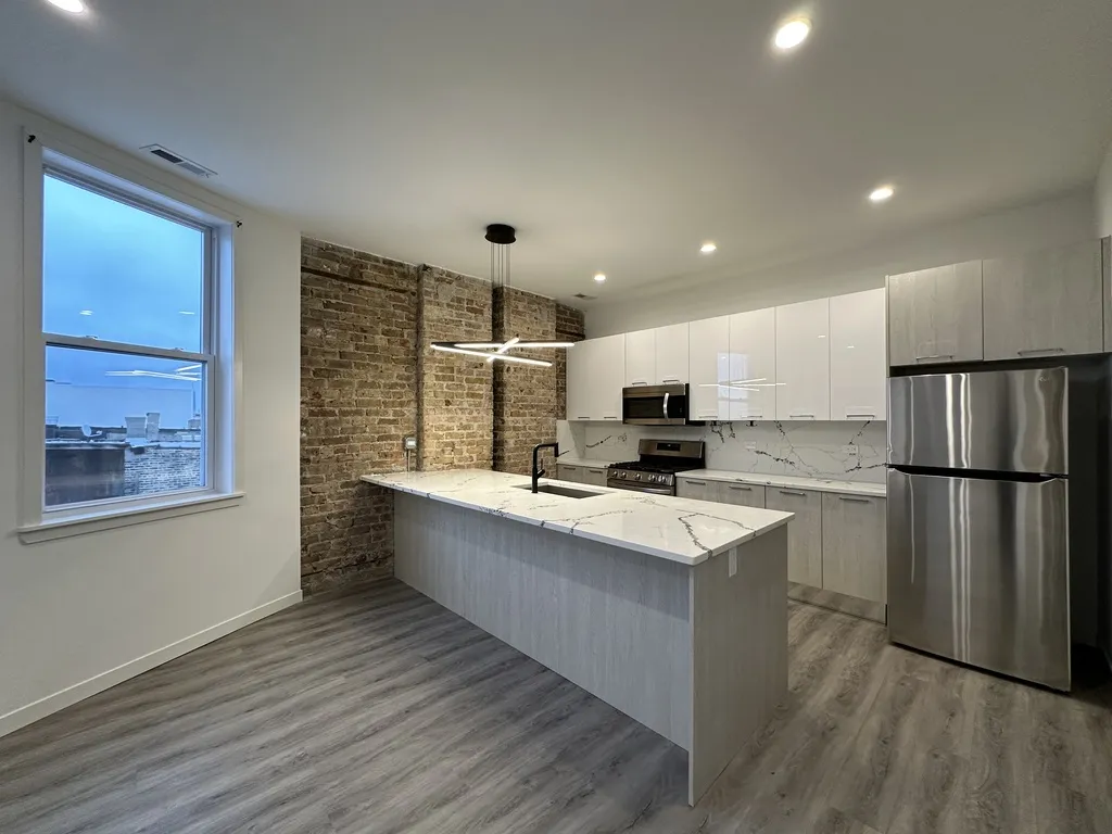 2743 W Division St, , 60622, USA 60622-unit#4F-Chicago-IL