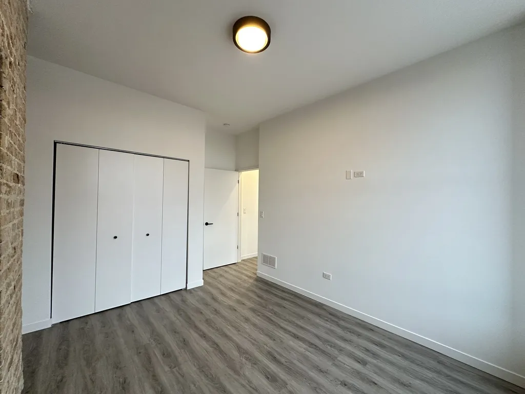 2743 W Division St, ,  60622, USA 60622-unit#4F-Chicago-IL