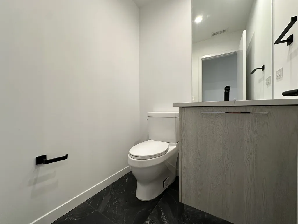 2743 W Division St, ,  60622, USA 60622-unit#4F-Chicago-IL