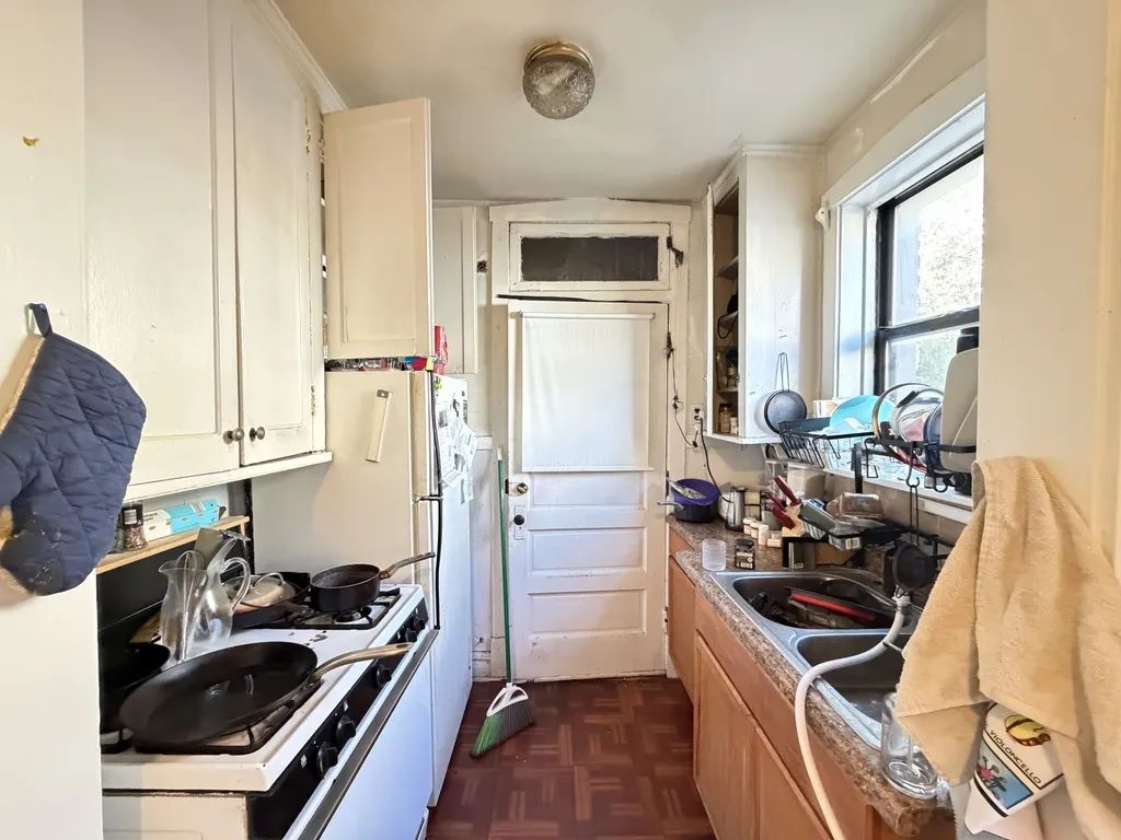 3125 N Hamlin Ave, ,  60618, USA 60618-unit#2B-Chicago-IL