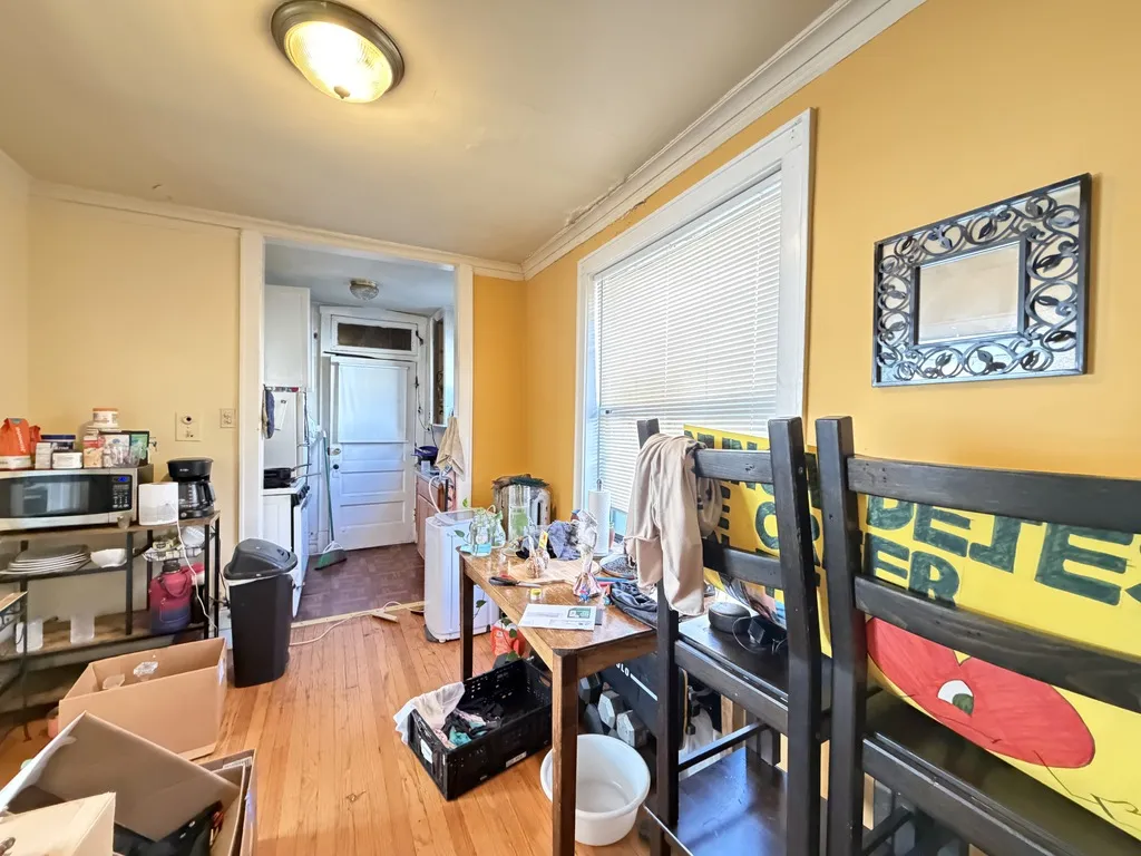 3125 N Hamlin Ave, ,  60618, USA 60618-unit#2B-Chicago-IL