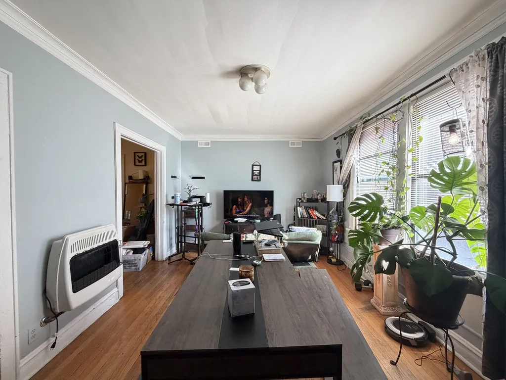 3125 N Hamlin Ave, ,  60618, USA 60618-unit#2B-Chicago-IL