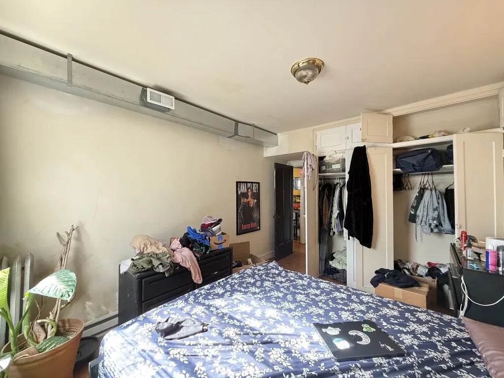 3125 N Hamlin Ave, ,  60618, USA 60618-unit#2B-Chicago-IL