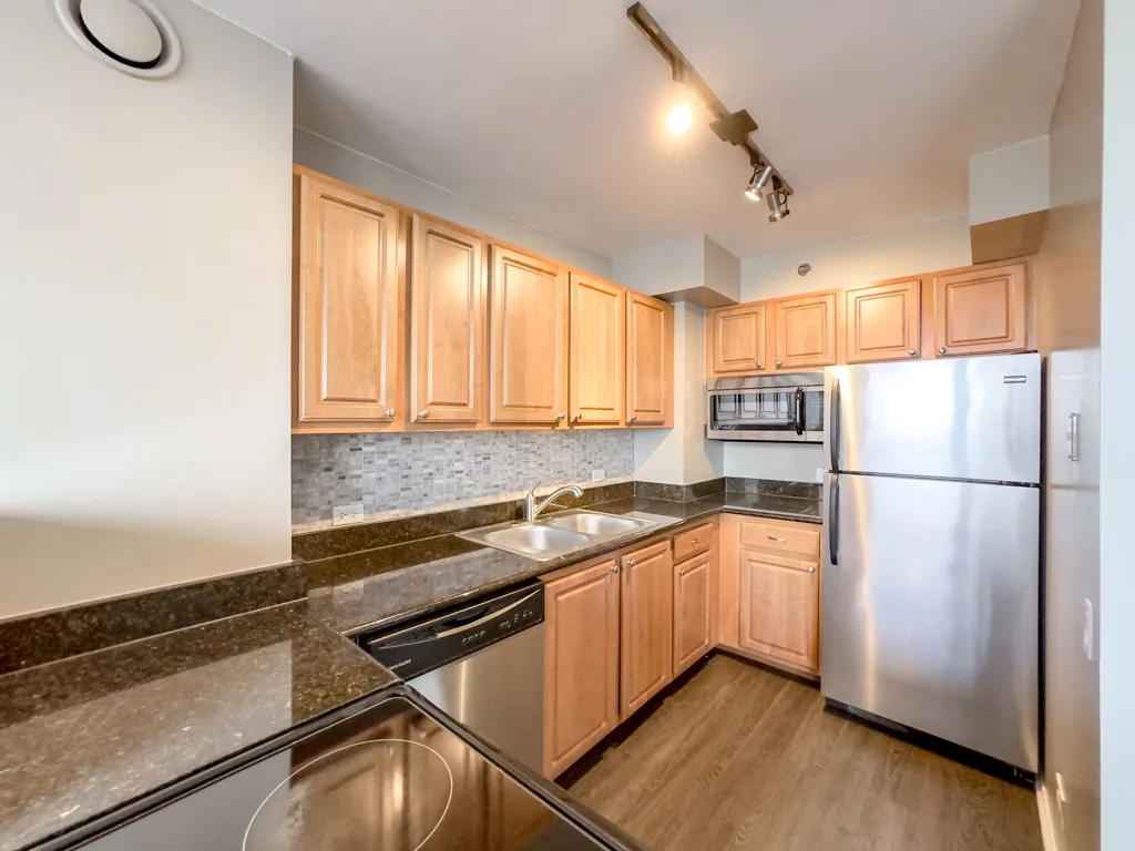 4334 N Hazel St, , 60613, USA 60613-unit#1603-Chicago-IL