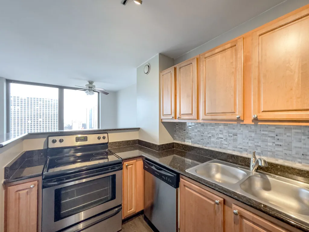 4334 N Hazel St, , 60613, USA 60613-unit#1603-Chicago-IL