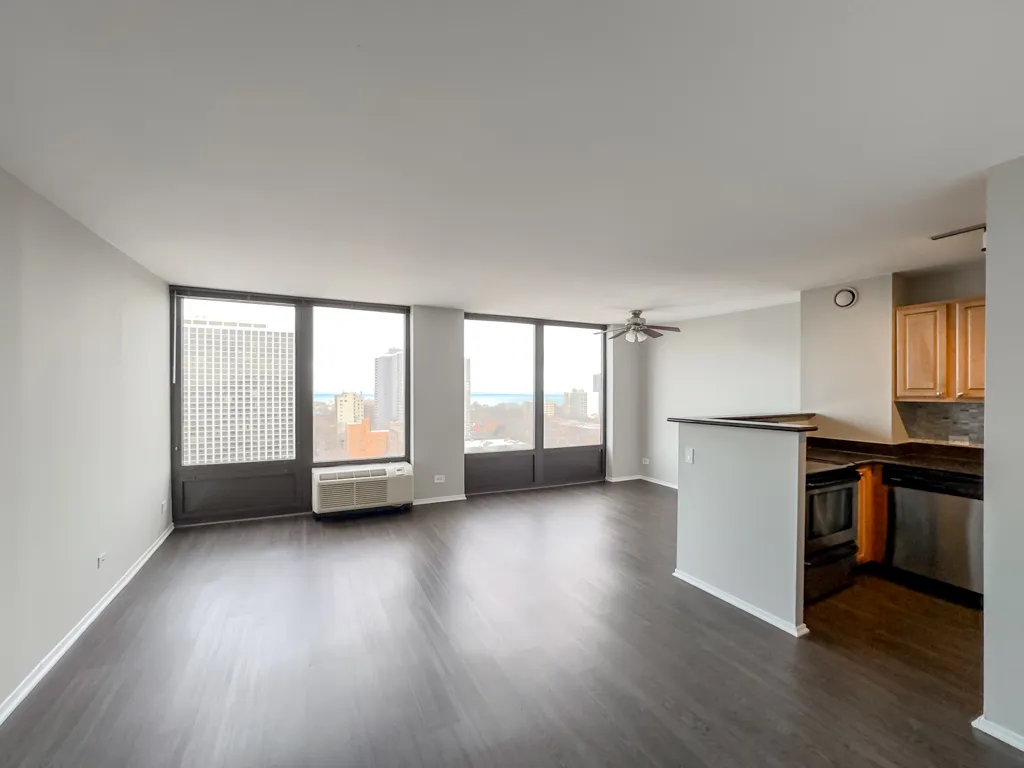 4334 N Hazel St, , 60613, USA 60613-unit#1603-Chicago-IL