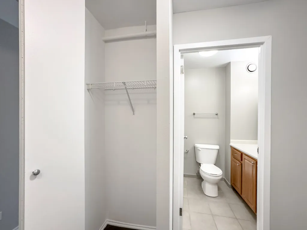 4334 N Hazel St, , 60613, USA 60613-unit#1603-Chicago-IL