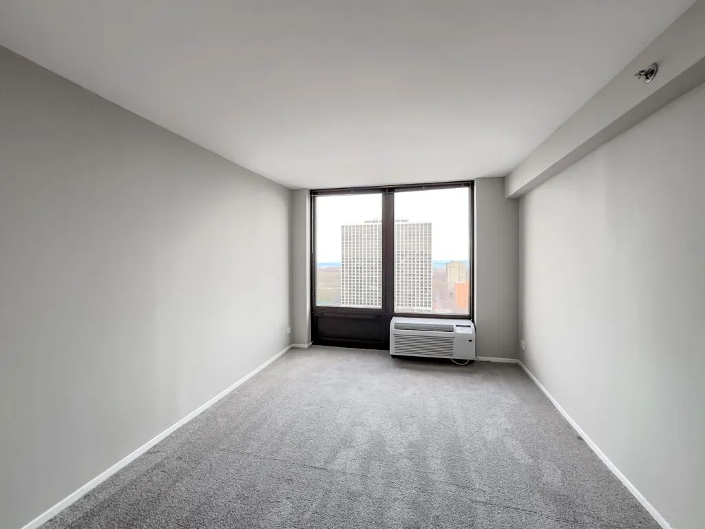 4334 N Hazel St, , 60613, USA 60613-unit#1603-Chicago-IL